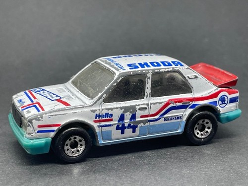 Matchbox skoda 130lr rally car - skoda,