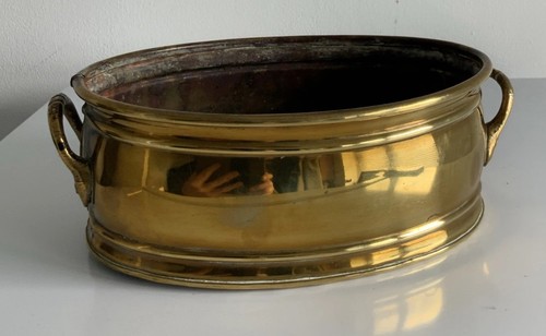 Small brass oval - small, /
