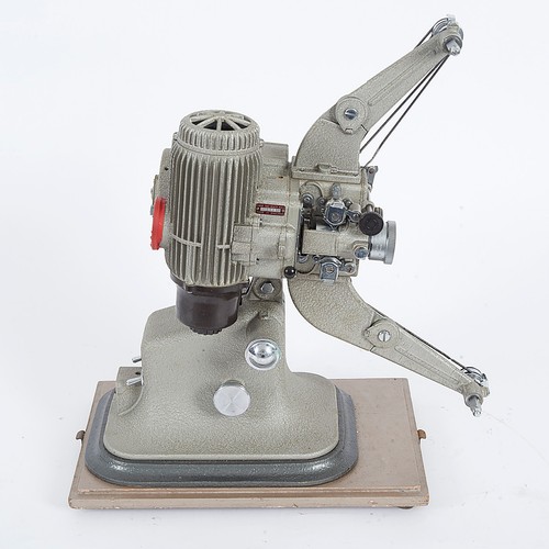 Bell howell 613 16mm - &,