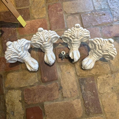 White ball claw feet - &, for