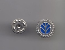NEW HOLLAND Tractor pin badge