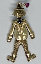 “9ct Yellow Gold & Sapphire