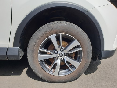 Toyota rav4 xa40 alloy - 17",