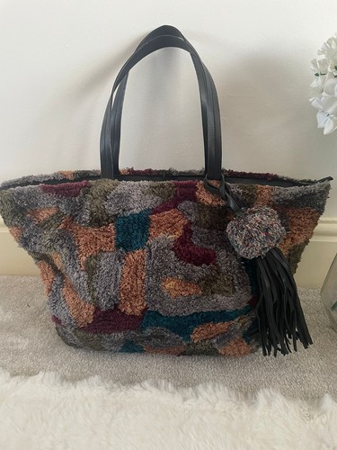 Zara large carpet - zara, bag