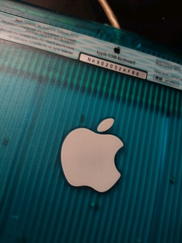 Genuine apple usb keyboard - apple,