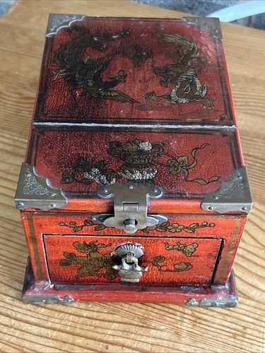 Vintage look chinese lacquer - look,