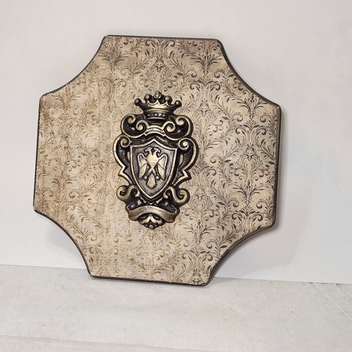 Royal family crest coat - coat, of