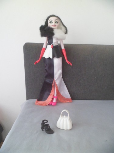 Disney villains doll - ,
