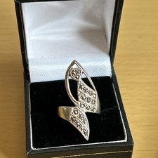 Vintage 925 Silver statement