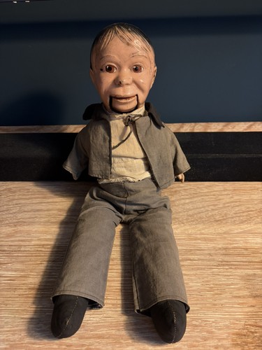 Vintage ventriloquist dummy - ventriloquist,