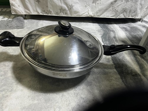 Salad master wok with - , lid