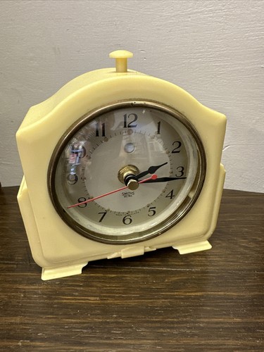 Smiths bakelite clock - smiths,