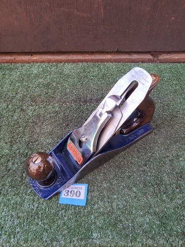 Vintage record plane - no,
