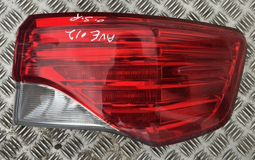 Toyota avensis saloon - toyota,