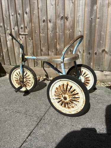 Vintage mobo toys child - vintage, child's