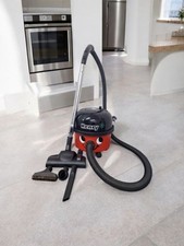 Henry Hoover  Power Full  1200w  One Year Guarantee