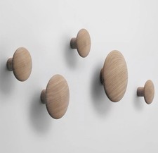 MUUTO THE DOT COAT HOOK WOOD