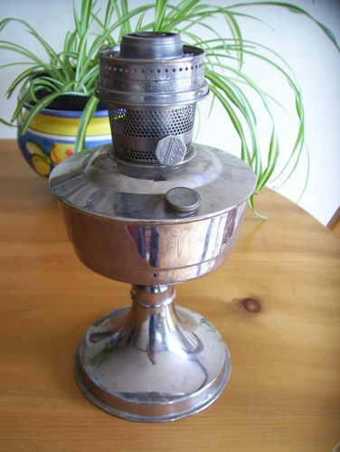 Aladdin model oil - model,