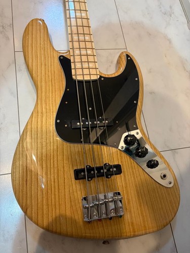 Fender made japan - made,