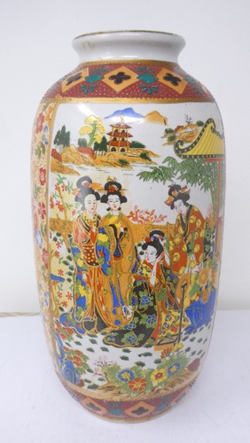 Satsuma style vase - satsuma,