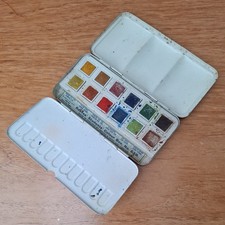 Vintage Metal Artist Watercolour Paint Travel Tin Reeves Students Colour Box 53B