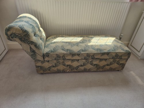 Antique chaise longue - longue, in