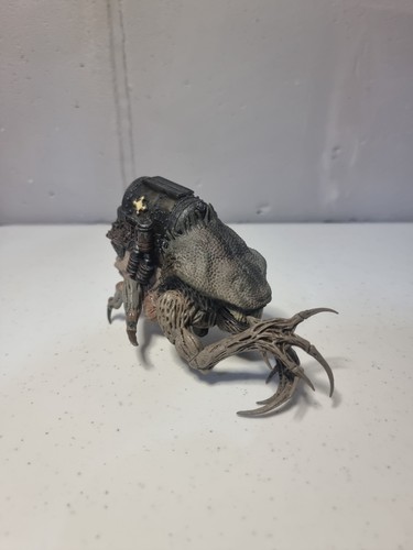 Neca gears war locust - neca, of