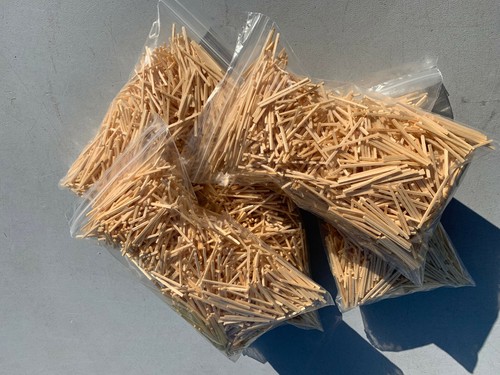 2000g approx 26000 - 2000g, approx.