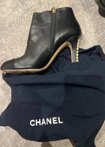 Chanel black pearl heel - , boots