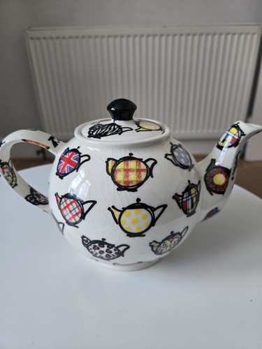 Collectable fun teapots cardew - fun,