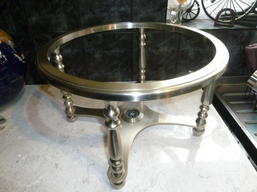 Semi precious gemstone stand - semi,