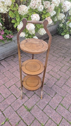 Vintage wooden tier cake - wooden,