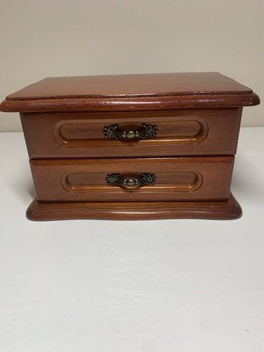 Wood jewellery box brown - jewellery,