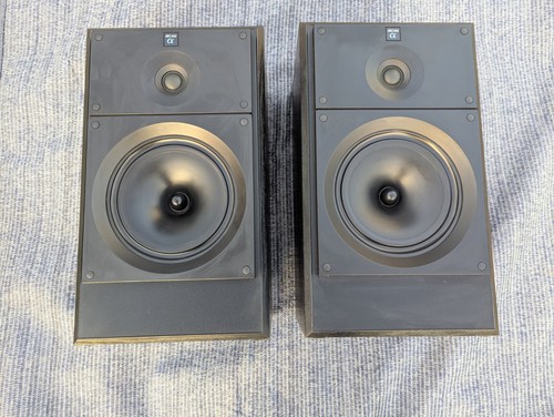 Arcam alpha bookshelf speakers - bookshelf,