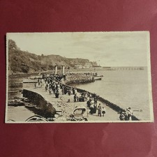 Crowds at Stone Pier