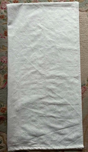 White french jaqaurd polyester - white,