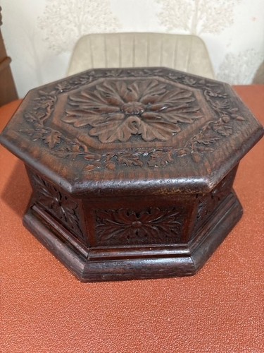 Large vintage octagonal wooden - large,
