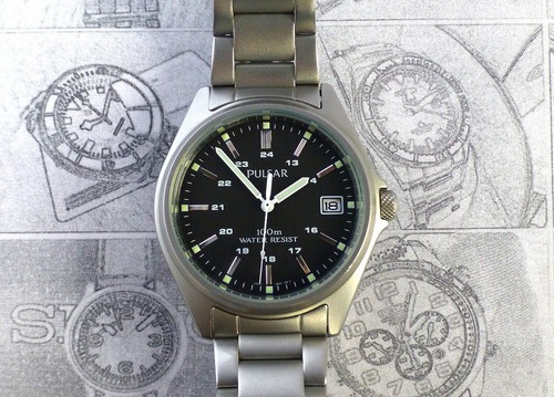 Pulsar seiko men military - pulsar, by