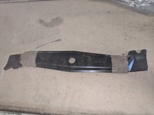 1 X ETESIA MOWER BLADE P/N MZ 100 G FITS ETESIA RIDE ON MOWERS H100 
