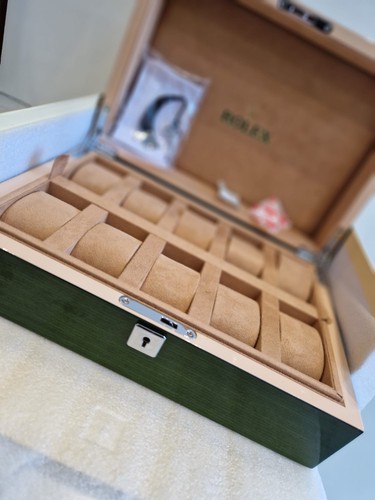 Luxury watch display case - display, –