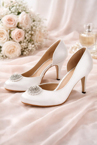Woman satin bridal shoe - satin,
