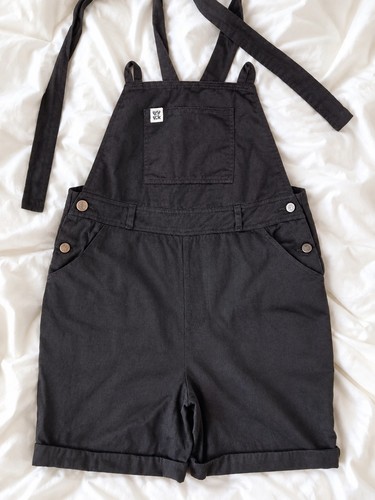 Lucy and yak - black, cotton