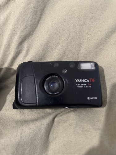 Yashica compact film - t4,