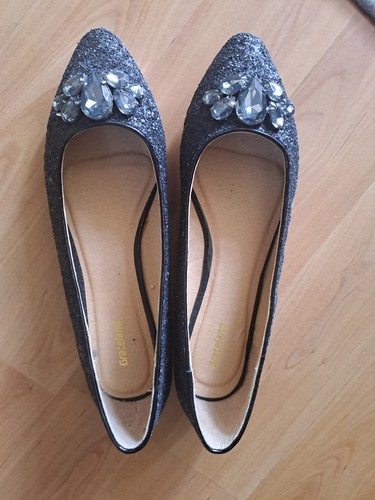 Ladies black flat - ladies,