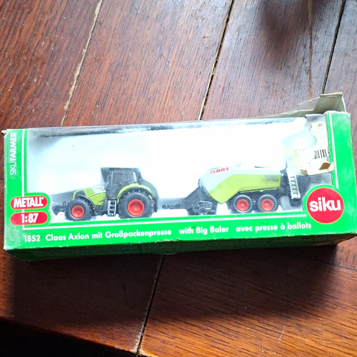 Siku farmer 1852 claas - 1852,