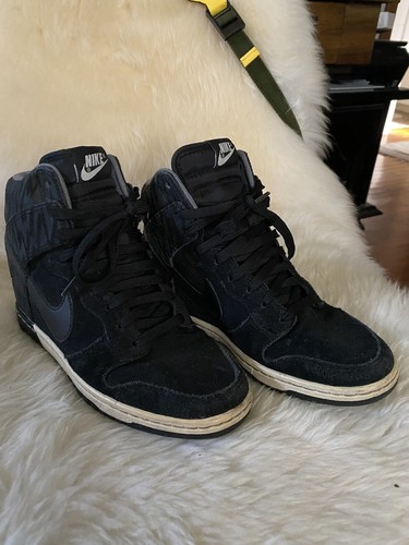Black suede with leather - suede,