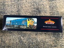 Bachmann 32-426 Class 24 Diesel Plain BR Green - 00 Gauge