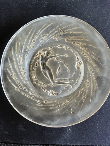 Rene lalique une figurine - lalique,