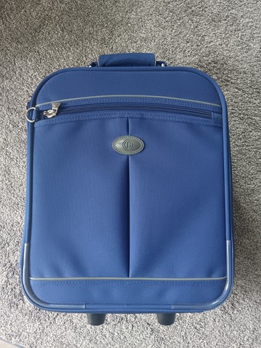 Carlton small cabin suitcase - carlton,