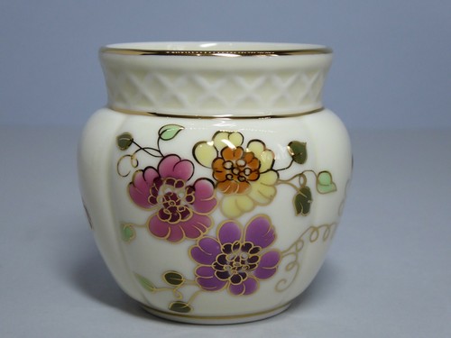 Zsolnay porcelain cachet pot - zsolnay,